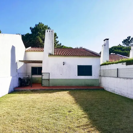 Casa Do Remo - Charming House For 4 Guests Only 350 Metres From Obidos Lagoon Сasa de vacaciones Nadadouro