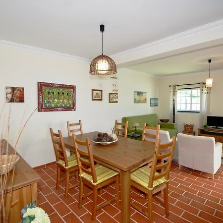 Casa Do Remo - Charming House For 4 Guests Only 350 Metres From Obidos Lagoon Сasa de vacaciones *