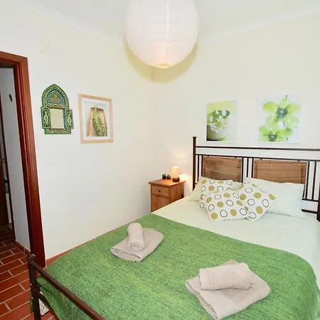 Casa Do Remo - Charming House For 4 Guests Only 350 Metres From Obidos Lagoon Сasa de vacaciones Nadadouro
