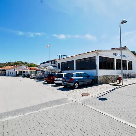 Сasa de vacaciones Casa Do Remo - Charming House For 4 Guests Only 350 Metres From Obidos Lagoon *